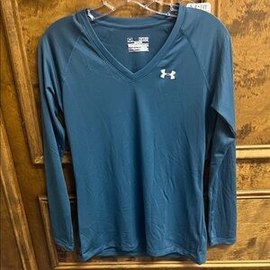 Under Armour Women's Teal Long Sleeve Tee